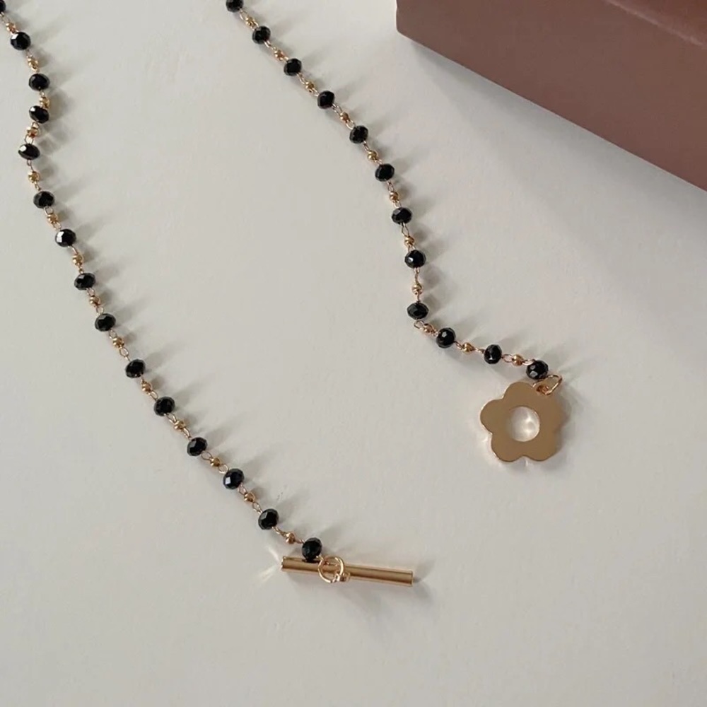 2022 NEW Fashion Luxury Black Crystal Glass Bead Chain Choker Necklace